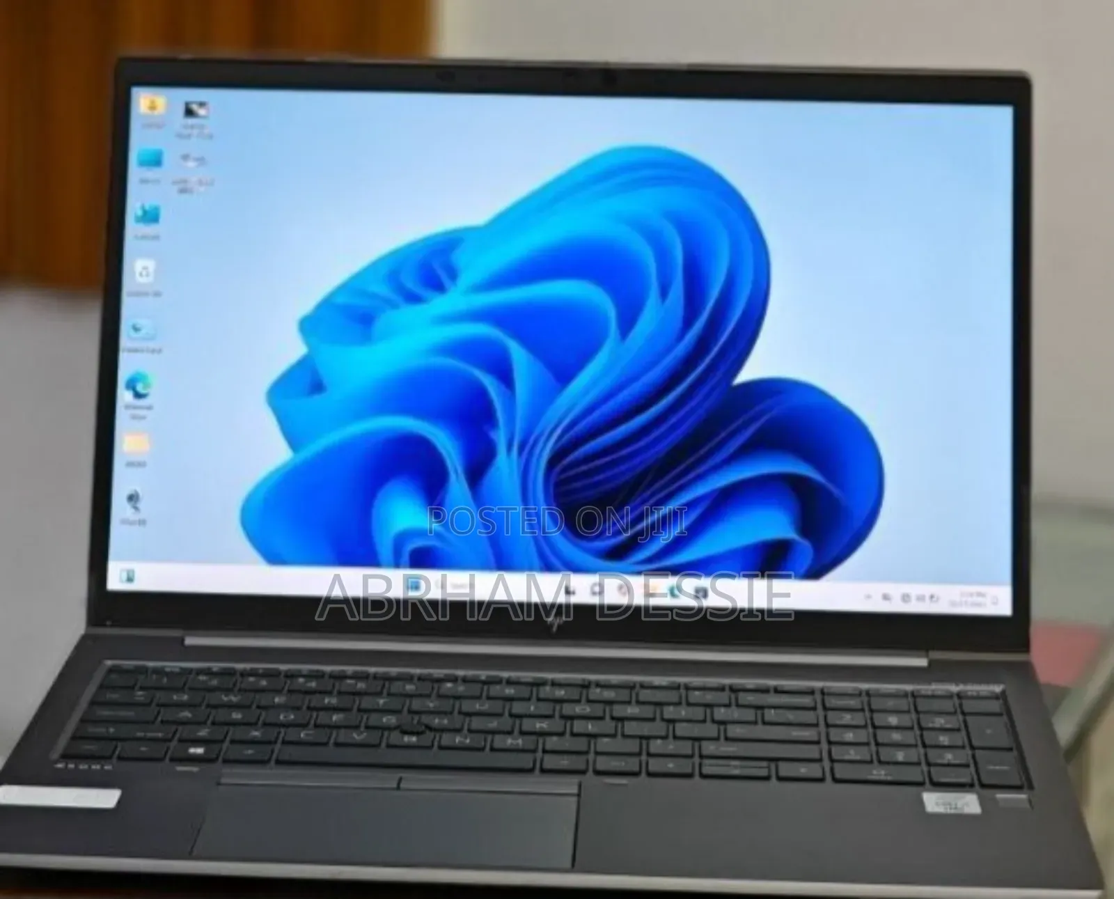 New Laptop HP 16GB Intel Core i7 SSD 512GB