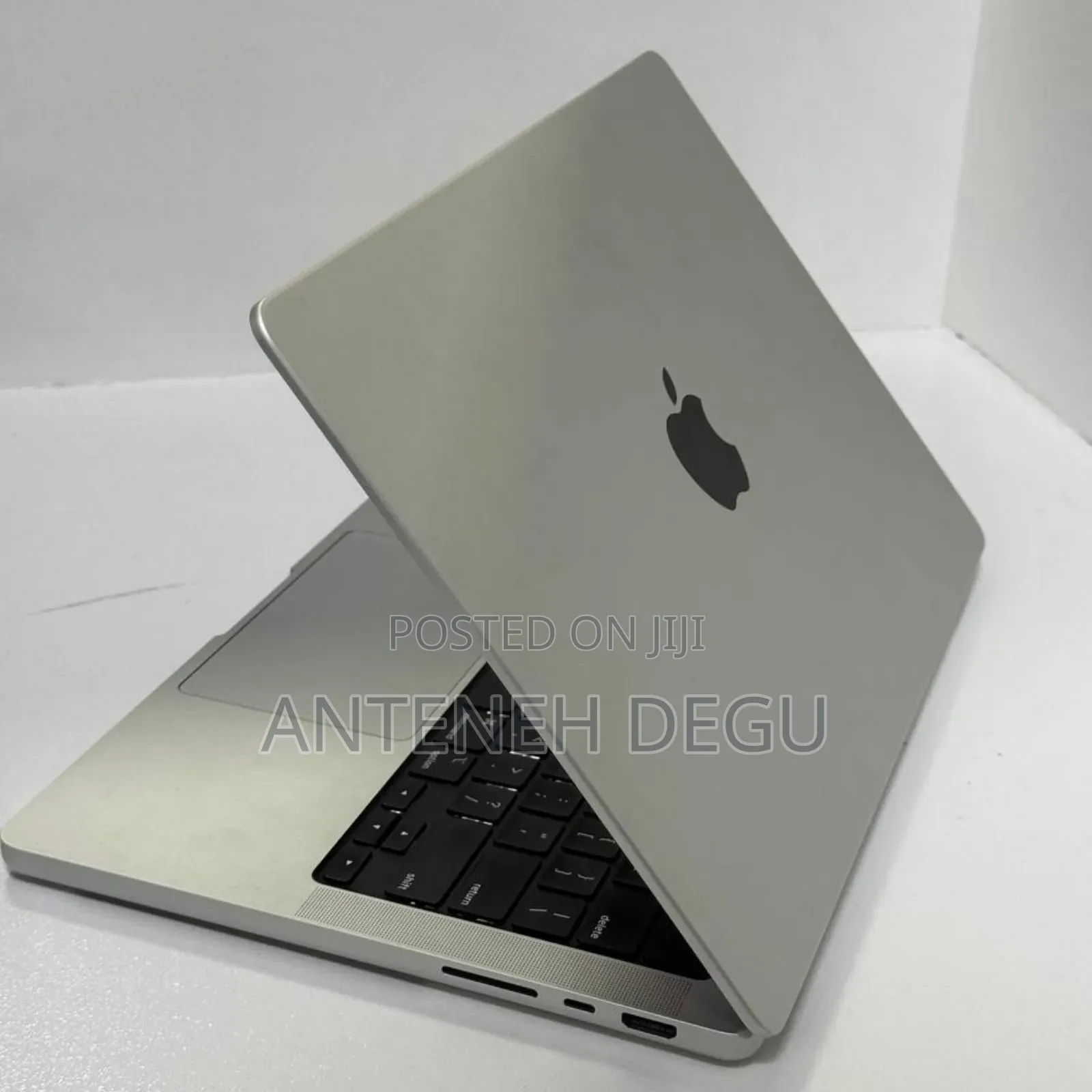 New Apple MacBook Pro 2023 M3 Max 14-inch 36GB Apple M3 Max SSD 1T