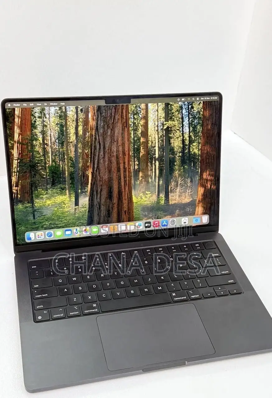 New Apple MacBook Pro 2023 M3 14-inch 18GB Apple M3 Pro SSD 512GB