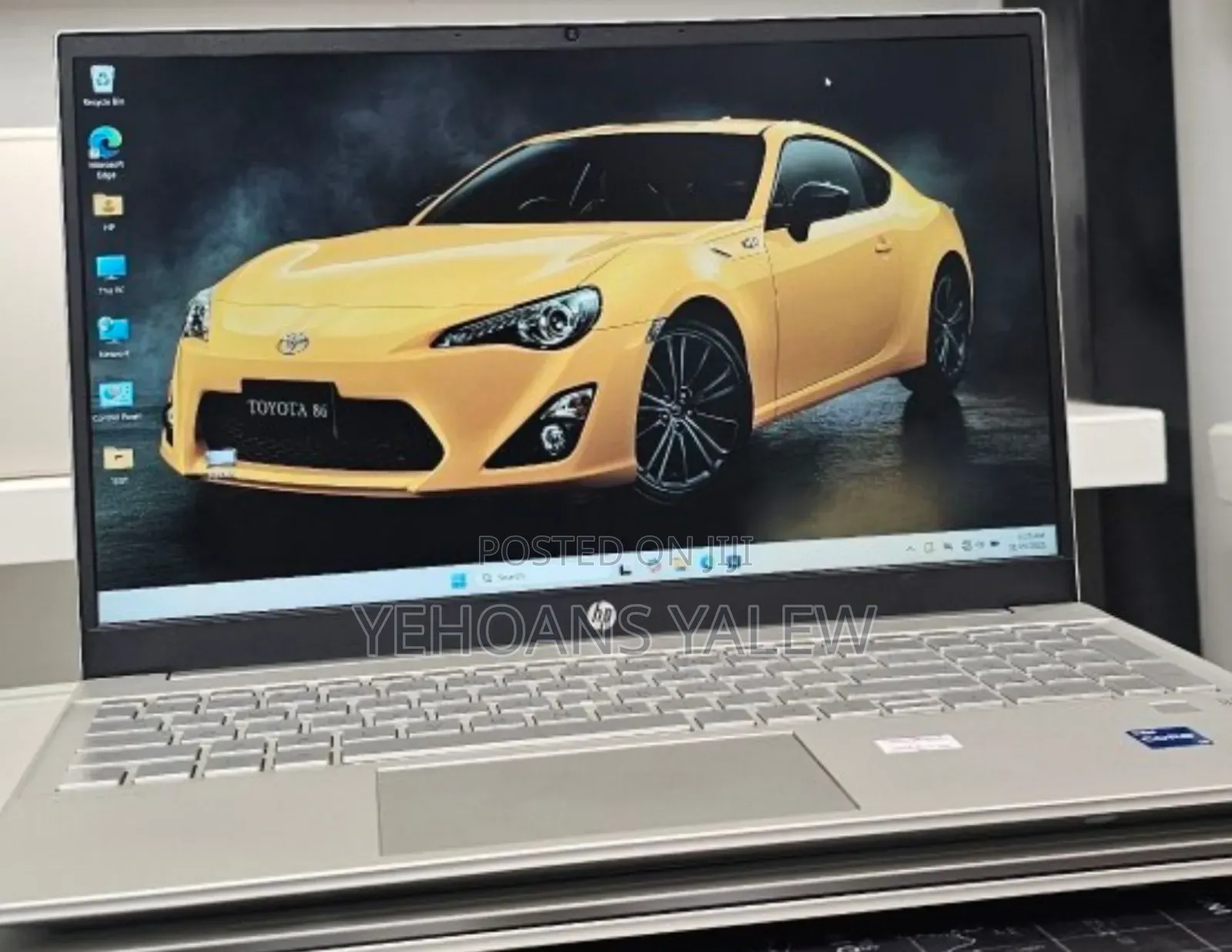 New Laptop HP Pavilion 15-eh0050wm 16GB Intel Core i5 SSD 512GB