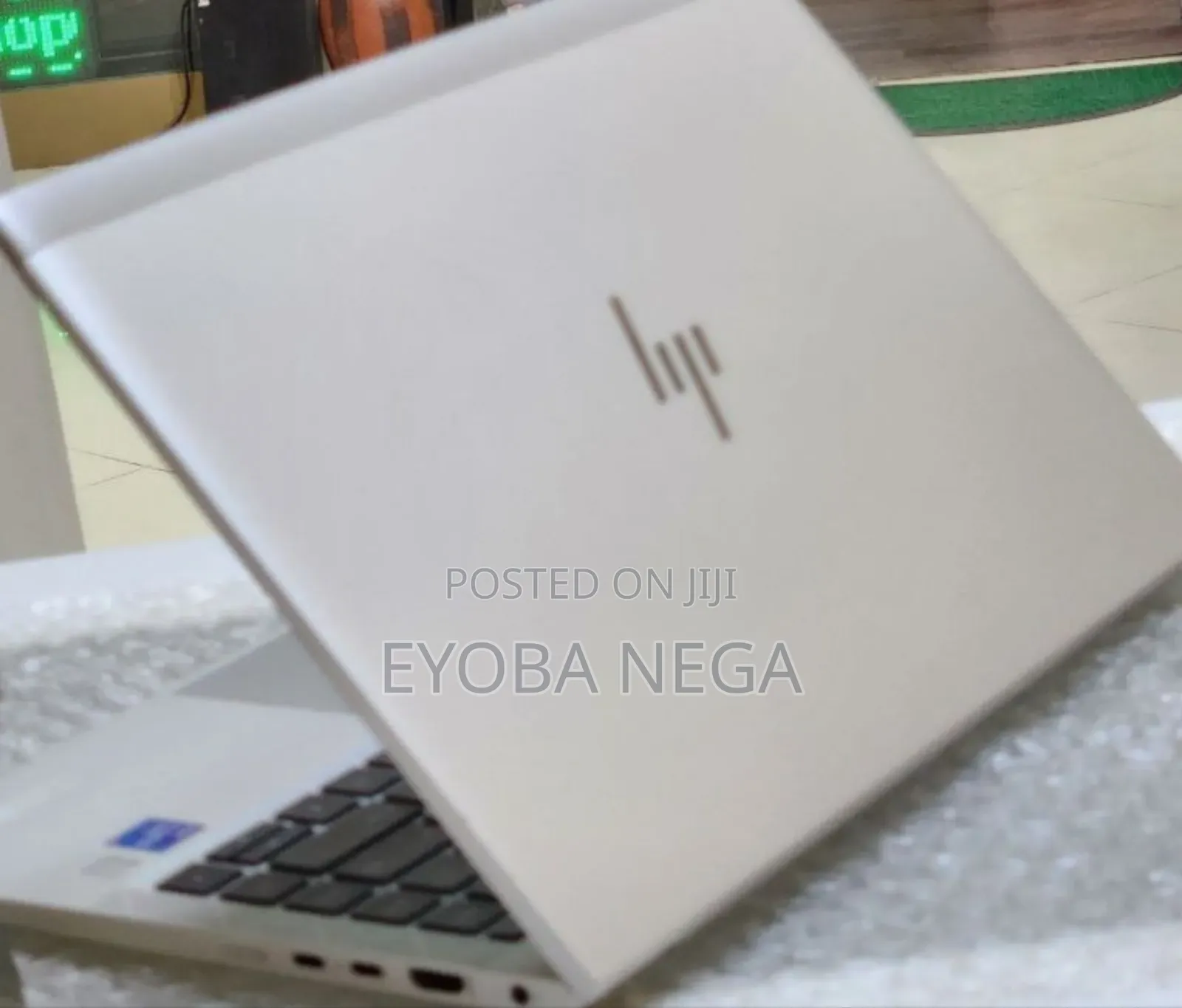 New Laptop HP EliteBook 840 G8 16GB Intel Core i7 SSD 512GB