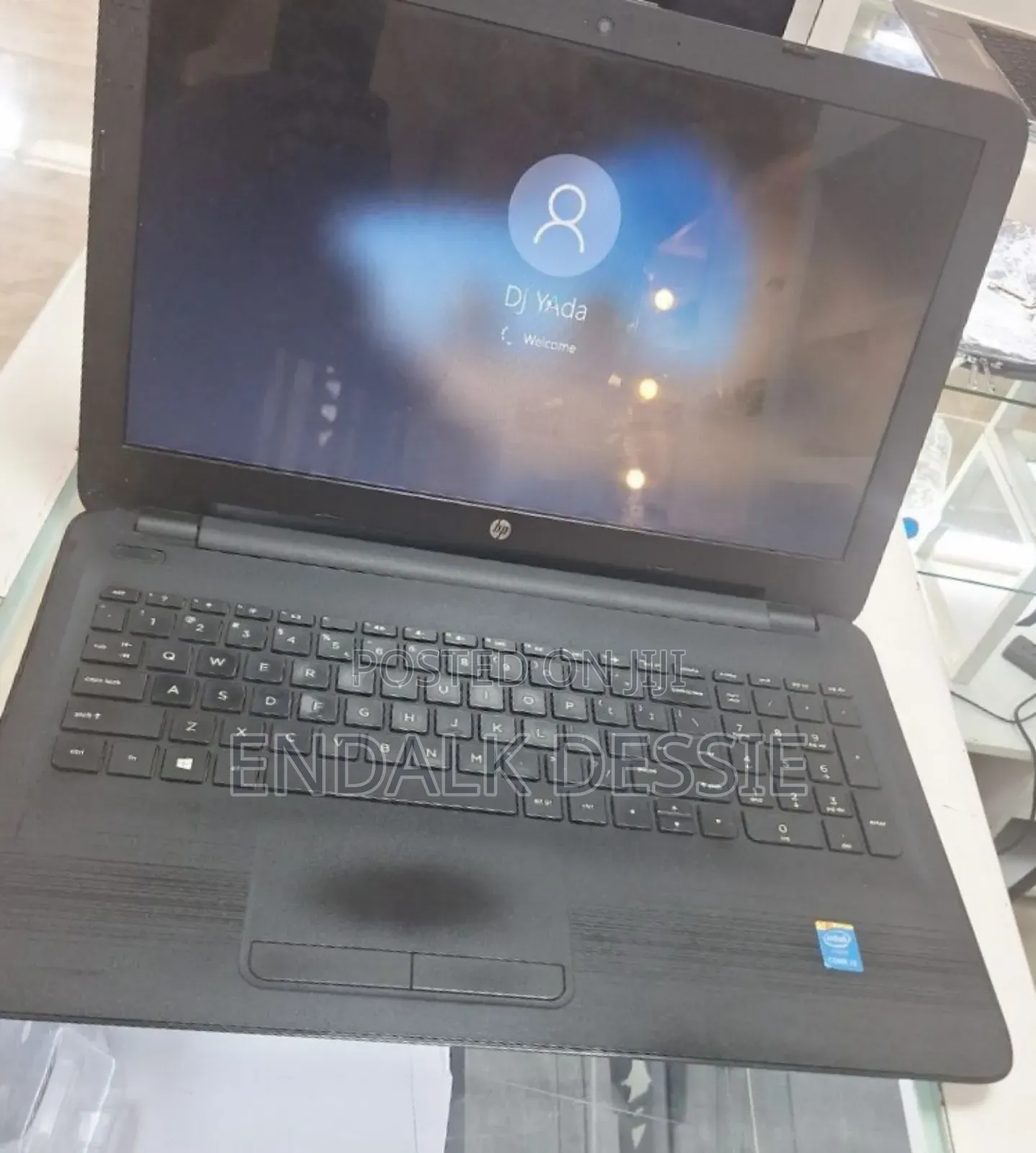 New Laptop HP 4GB Intel Core i3 HDD 500GB