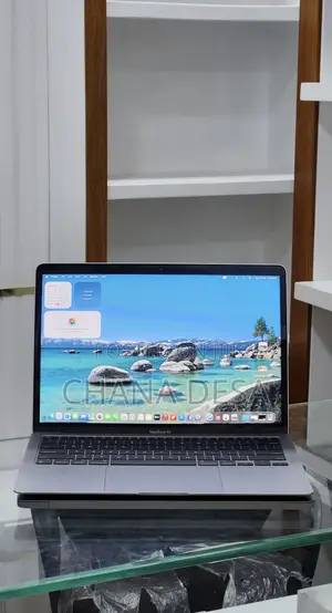 New Laptop Apple MacBook Pro M1 8GB Apple M1 SSD 256GB