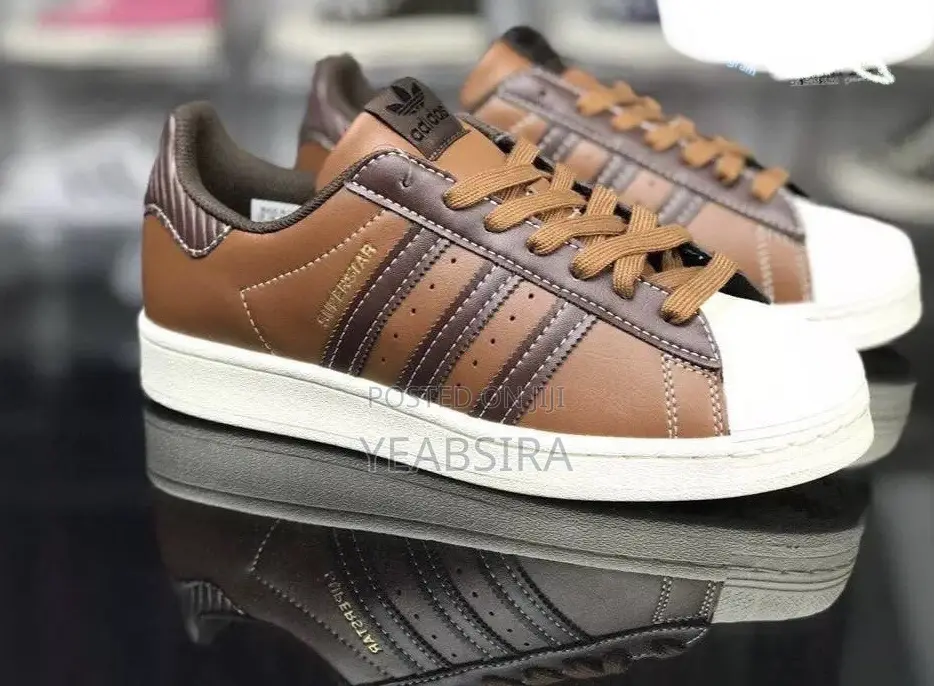 Adidas Old School