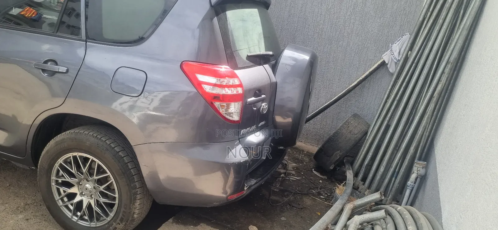 Toyota RAV4 2012 Gray
