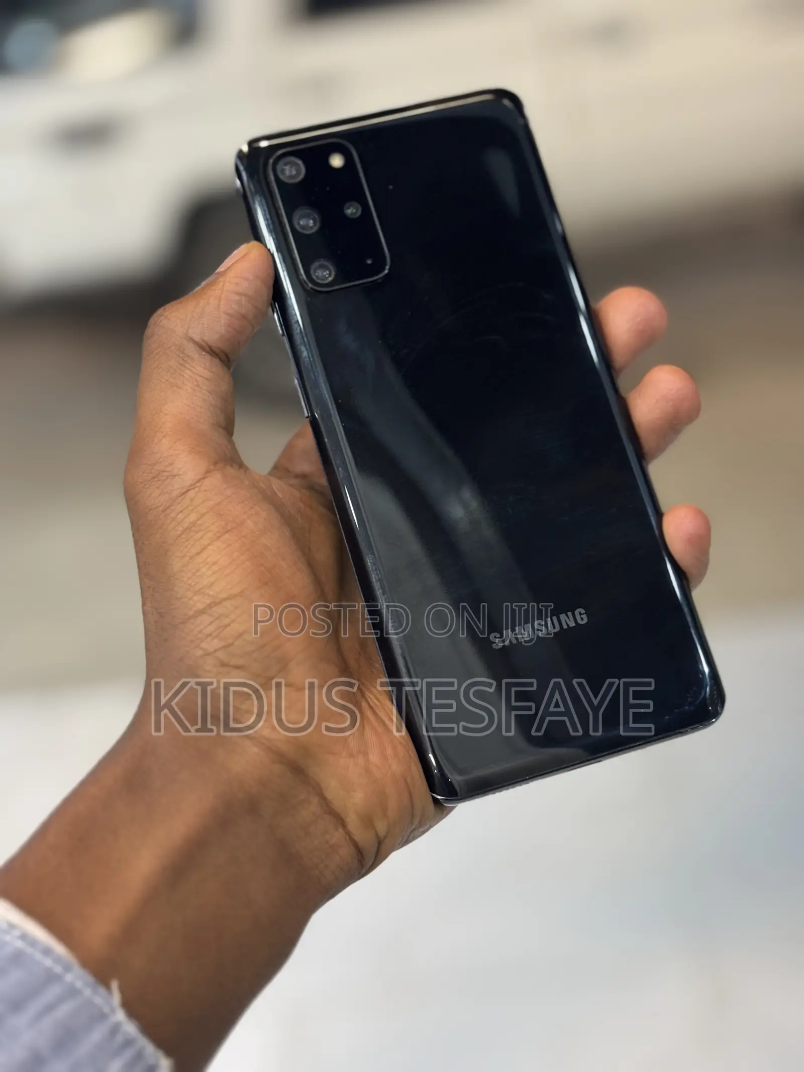 Samsung Galaxy S20+ 128 GB Black