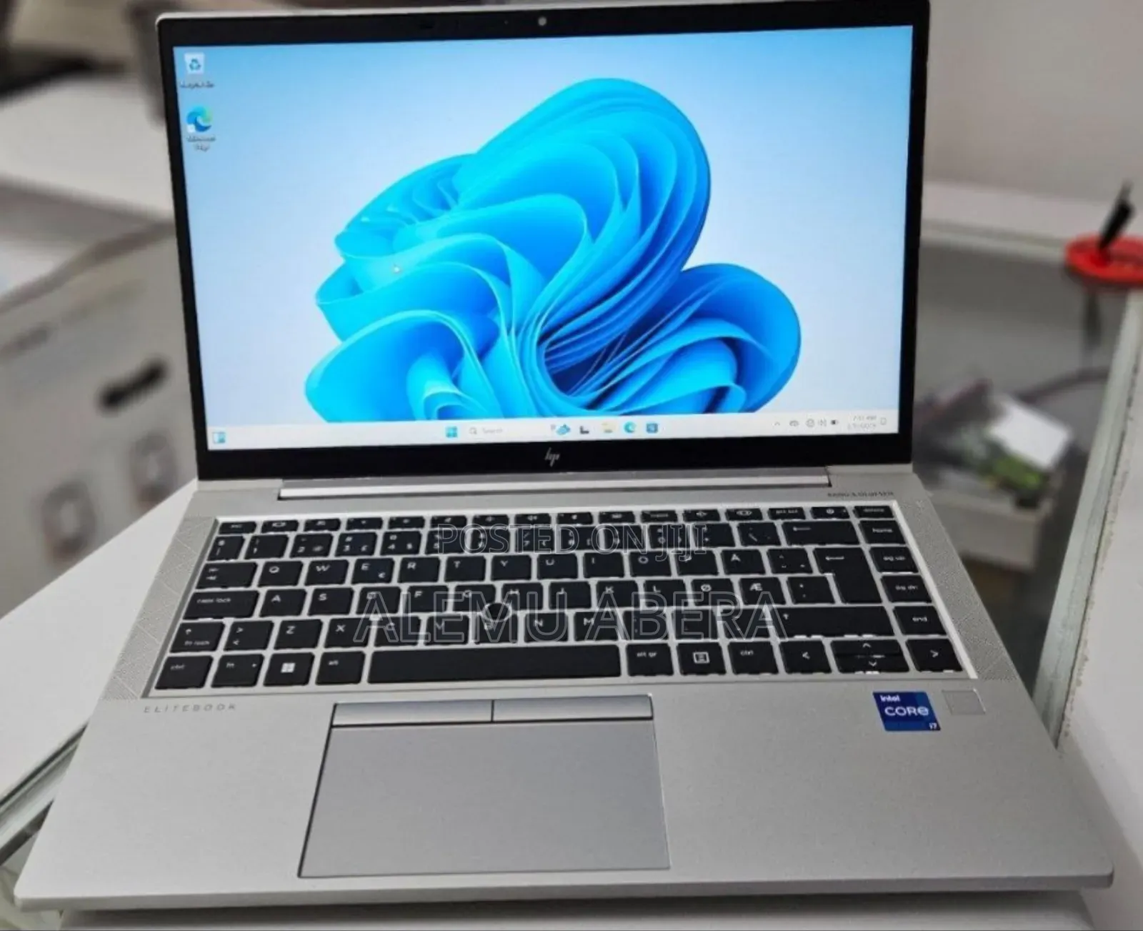 New Laptop HP EliteBook 840 G8 16GB Intel Core i7 SSD 512GB