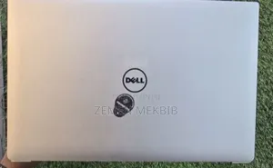 New Laptop Dell Precision 5520 16GB Intel Core i7 SSD 512GB