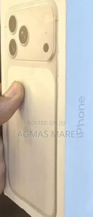 New Apple iPhone 17 Pro Max 256 GB Silver