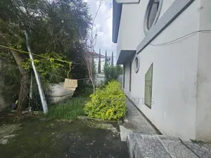 5bdrm House in Nifas Silk-Lafto for sale