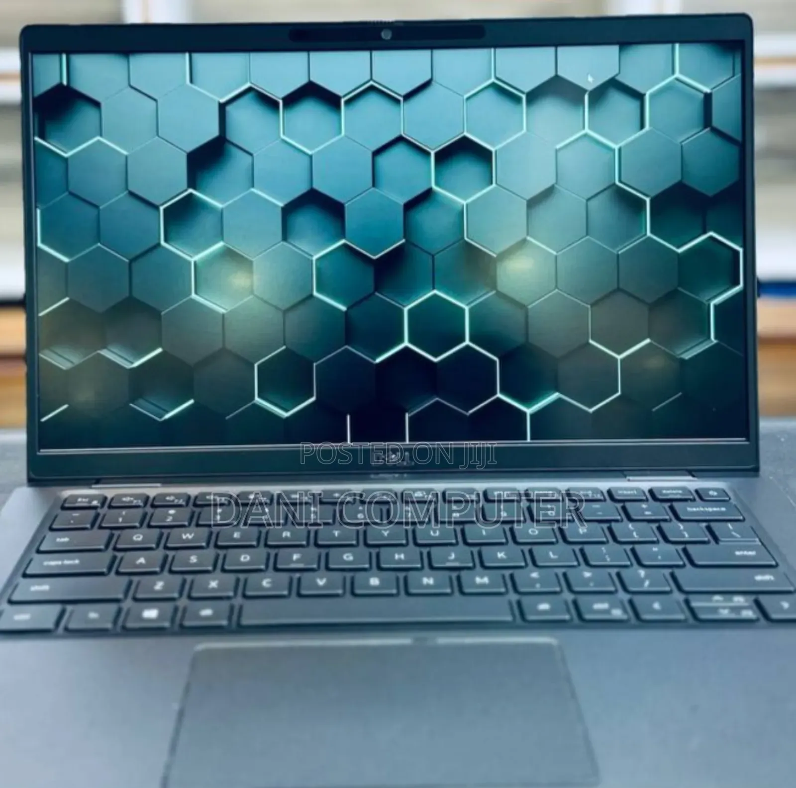 New Laptop Dell Latitude 13 3000 32GB Intel Core i7 SSD 512GB