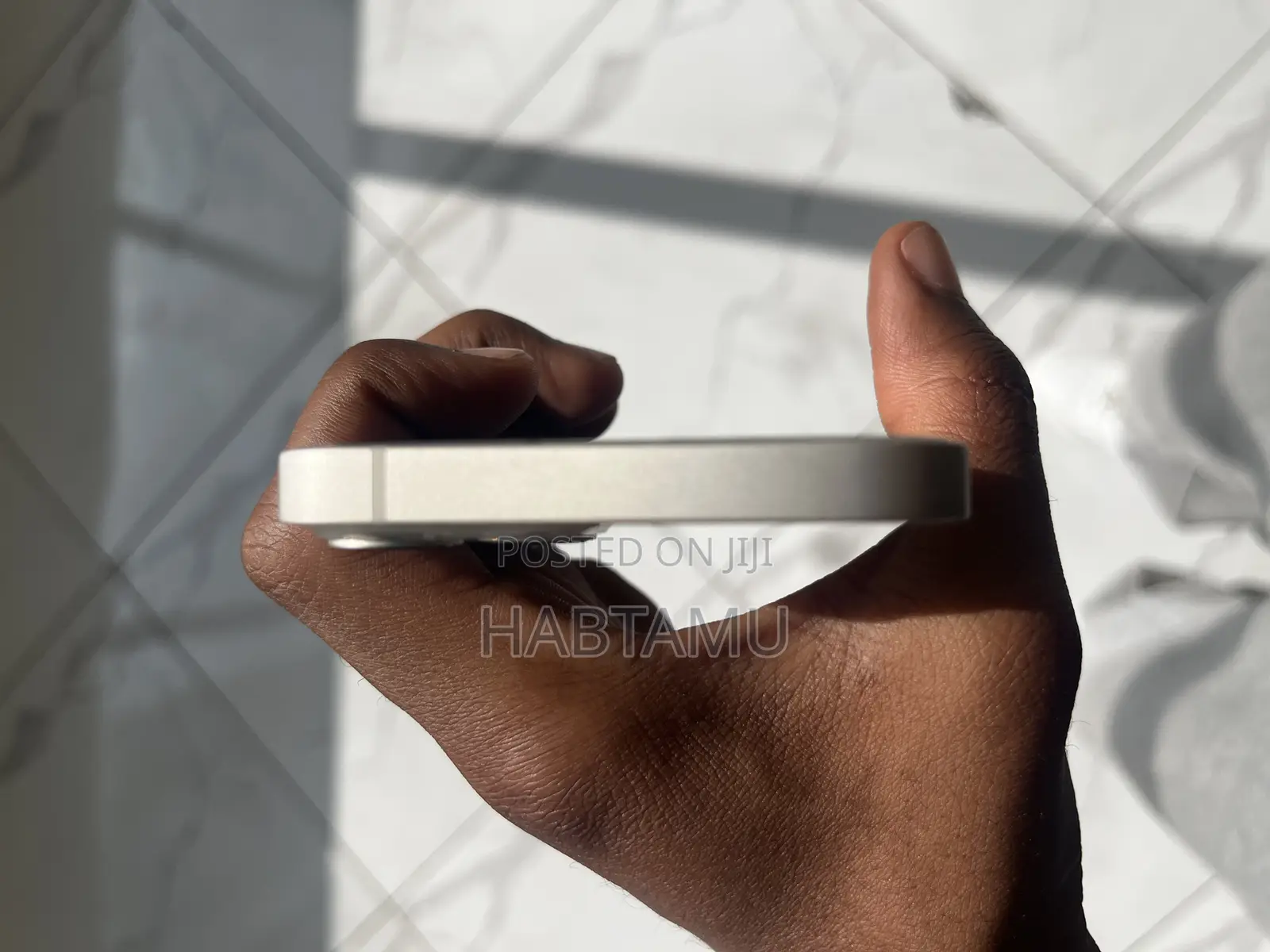 New Apple iPhone 13 128 GB White