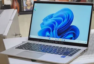 New Laptop HP EliteBook 840 G8 16GB Intel Core i7 SSD 512GB
