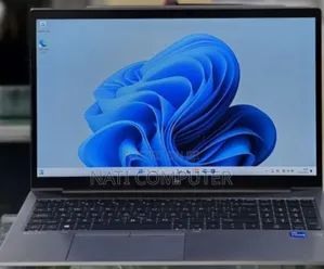 New Laptop HP ZBook Power G9 i7 16GB Intel Core i7 SSD 512GB