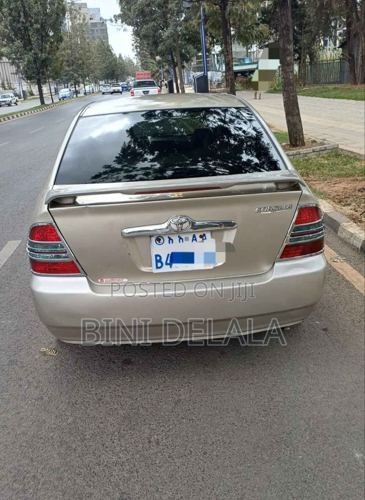 Toyota Corolla Sedan 2003 Ivory