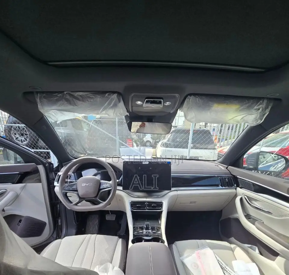 New BYD Song Plus 2025 Silver