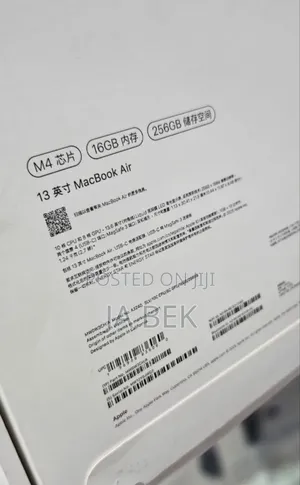 New Laptop Apple MacBook Air 2025 M4 13-inch 16GB Apple M4 SSD 256GB