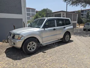 Mitsubishi Pajero 2.0 Pininfarina 2001 Silver