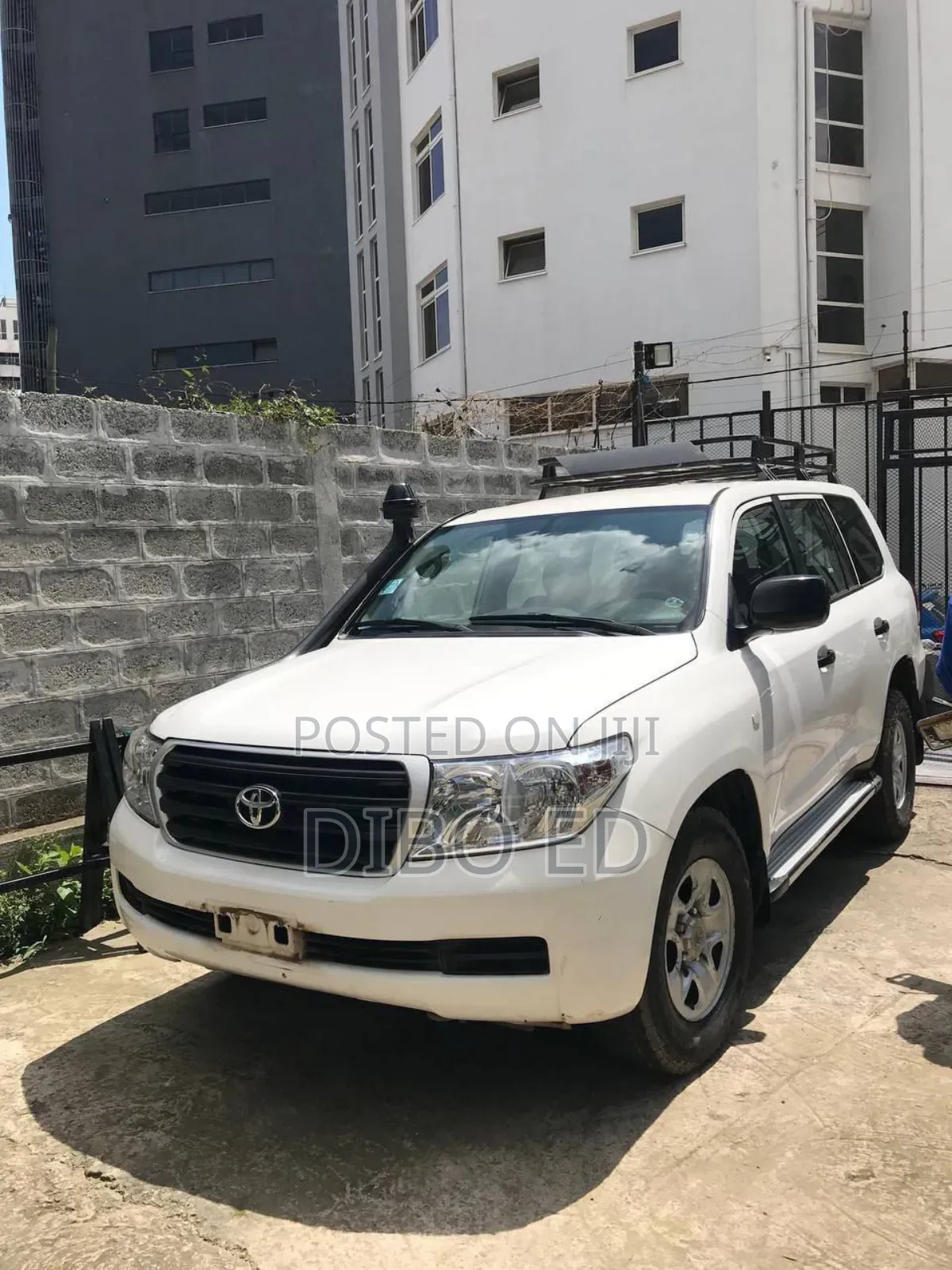 Toyota Land Cruiser 2008 White