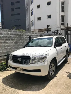 Toyota Land Cruiser 2008 White