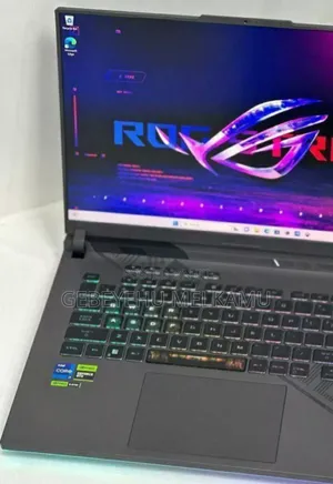 New Laptop Asus 32GB Intel Core i9 SSD 2T
