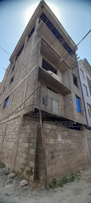 8bdrm House in Haile Garment, Nifas Silk-Lafto for sale