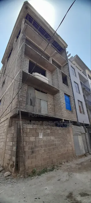 8bdrm House in Haile Garment, Nifas Silk-Lafto for sale