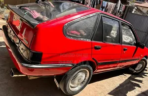 Toyota 4-Runner 1986 Red