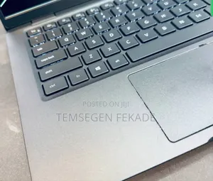 New Laptop Dell Latitude 7300 32GB Intel Core i7 SSD 512GB