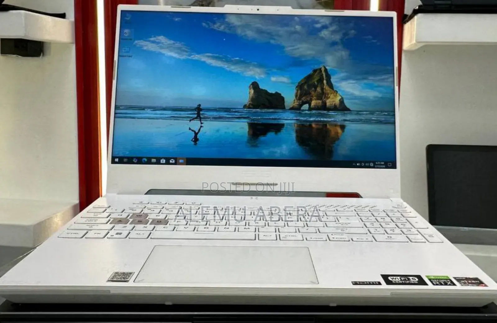 New Laptop Apple MacBook Air 2024 M3 13-inch 16GB Apple M3 SSD 512GB