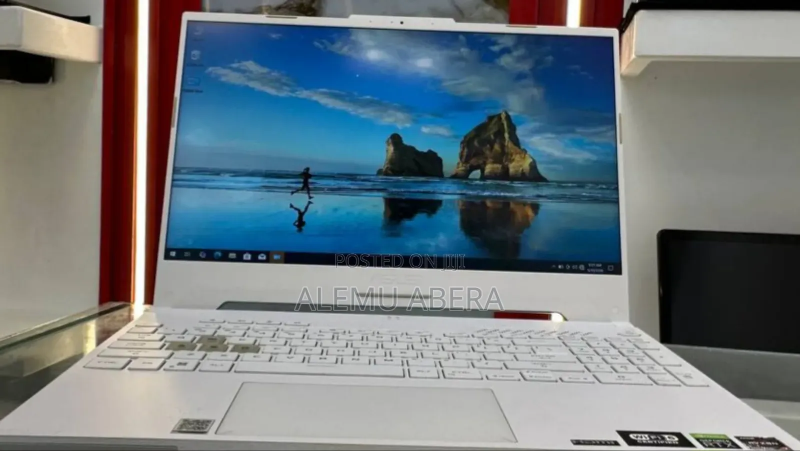 New Laptop Apple MacBook Air 2024 M3 13-inch 16GB Apple M3 SSD 512GB