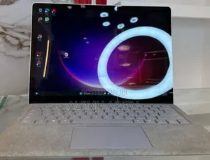 New Laptop Microsoft Surface 8GB Intel Core i5 SSD 256GB