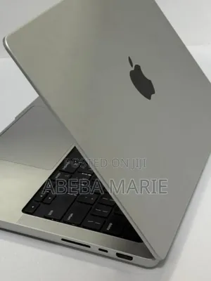 New Apple MacBook Pro 2023 M3 Max 14-inch 36GB Apple M3 Max SSD 1T