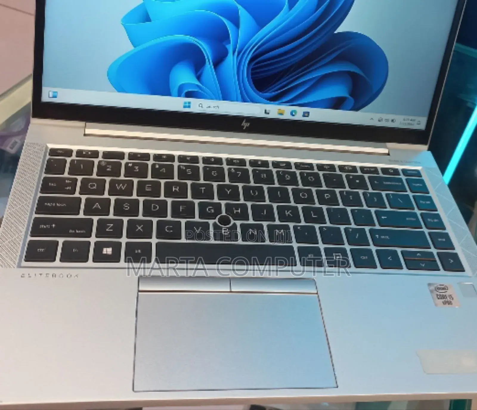 New Laptop HP EliteBook 840 G7 16GB Intel Core i5 SSD 512GB