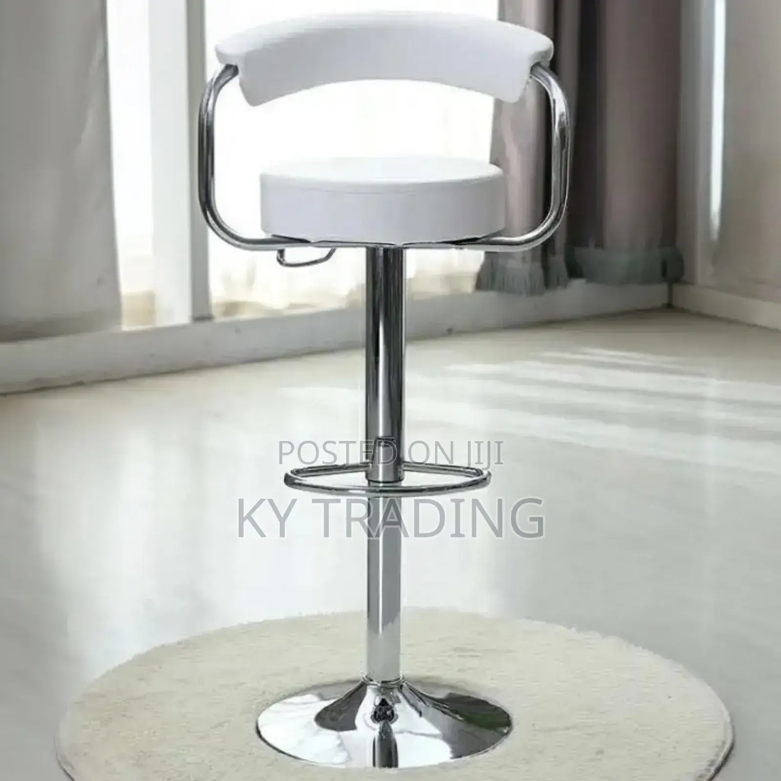 Casher Chair (Stool Chair)