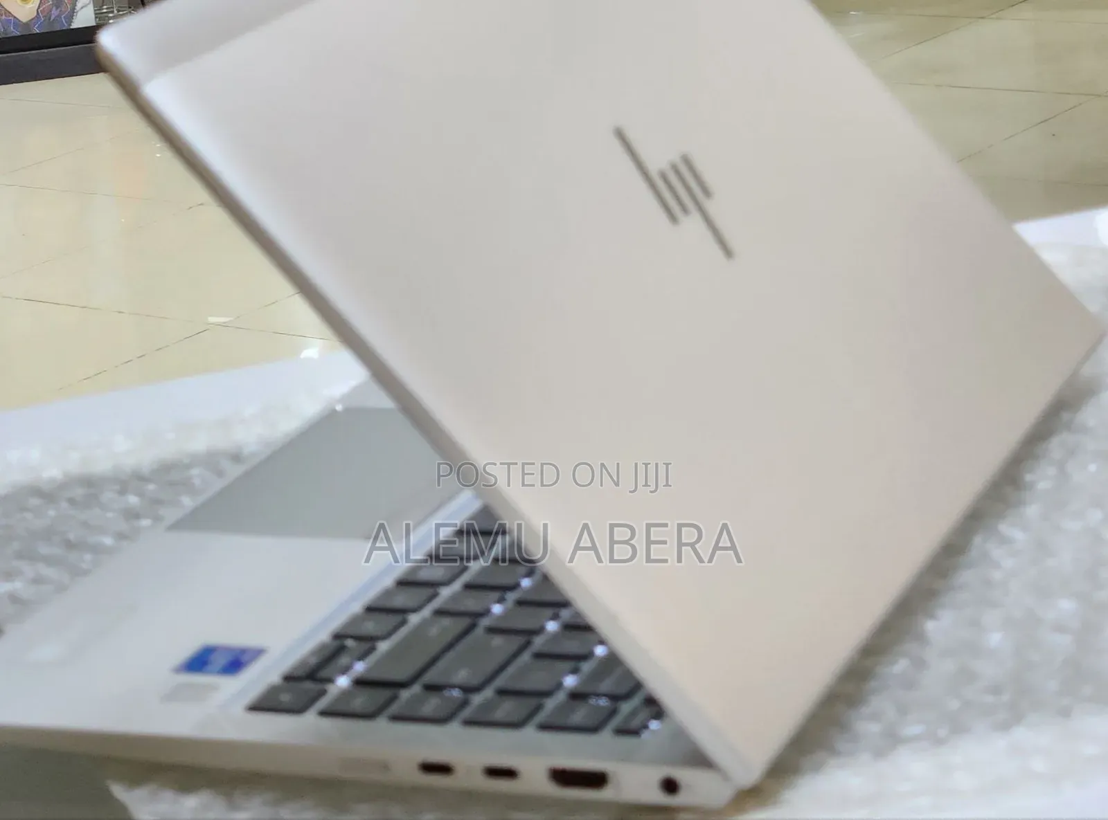 New Laptop HP EliteBook 840 G8 16GB Intel Core i7 SSD 512GB