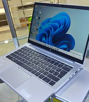 New Laptop HP EliteBook 845 G7 16GB Intel Core i5 SSD 512GB