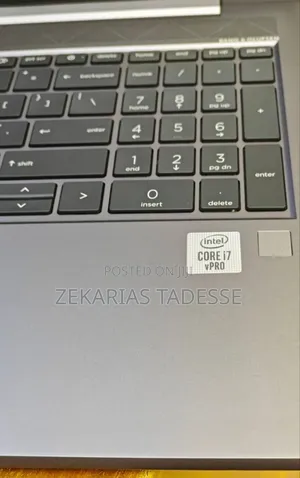 New Laptop HP ZBook Firefly 15 G7 16GB Intel Core i7 SSD 512GB