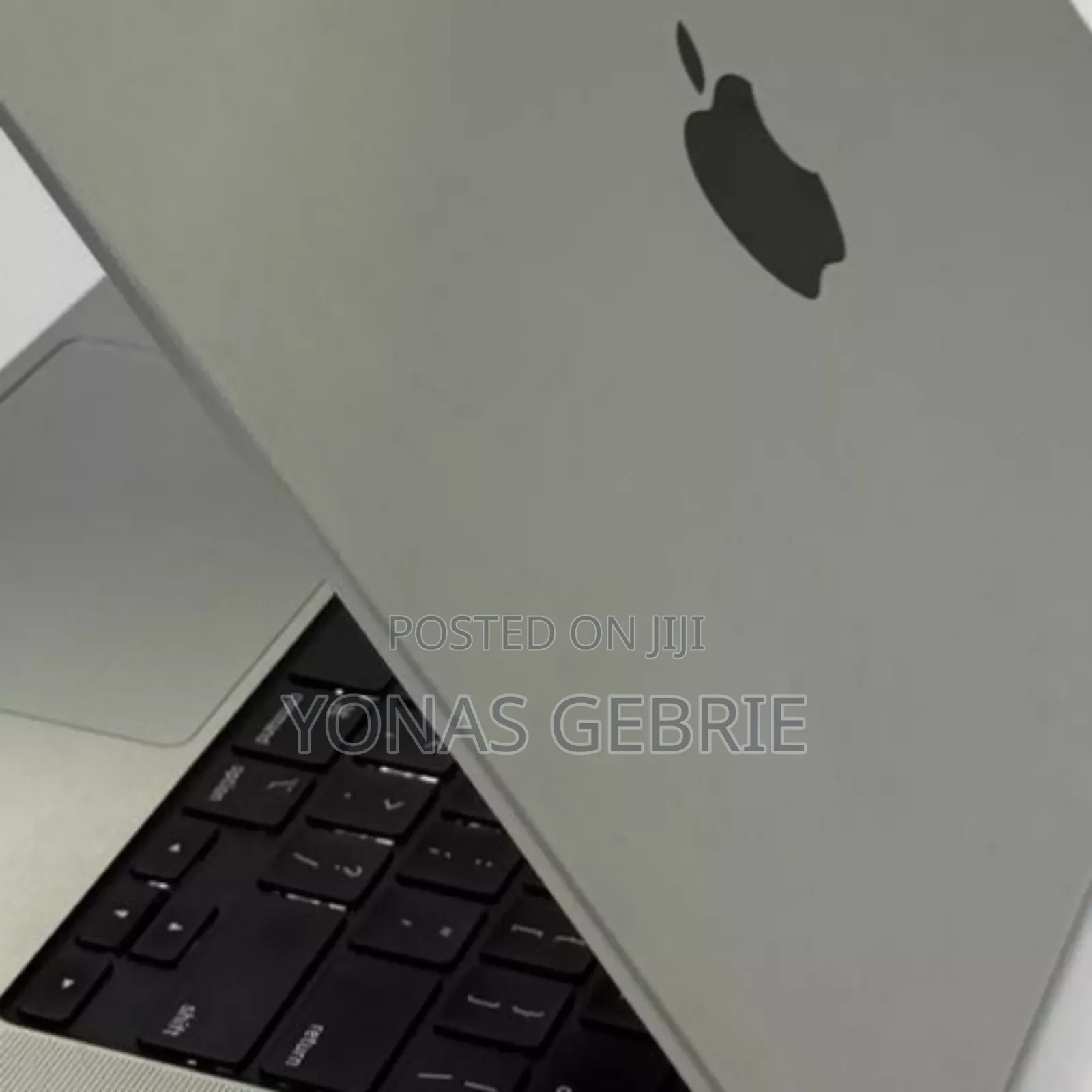 New Laptop Apple MacBook 36GB Apple M3 Pro SSD 1T