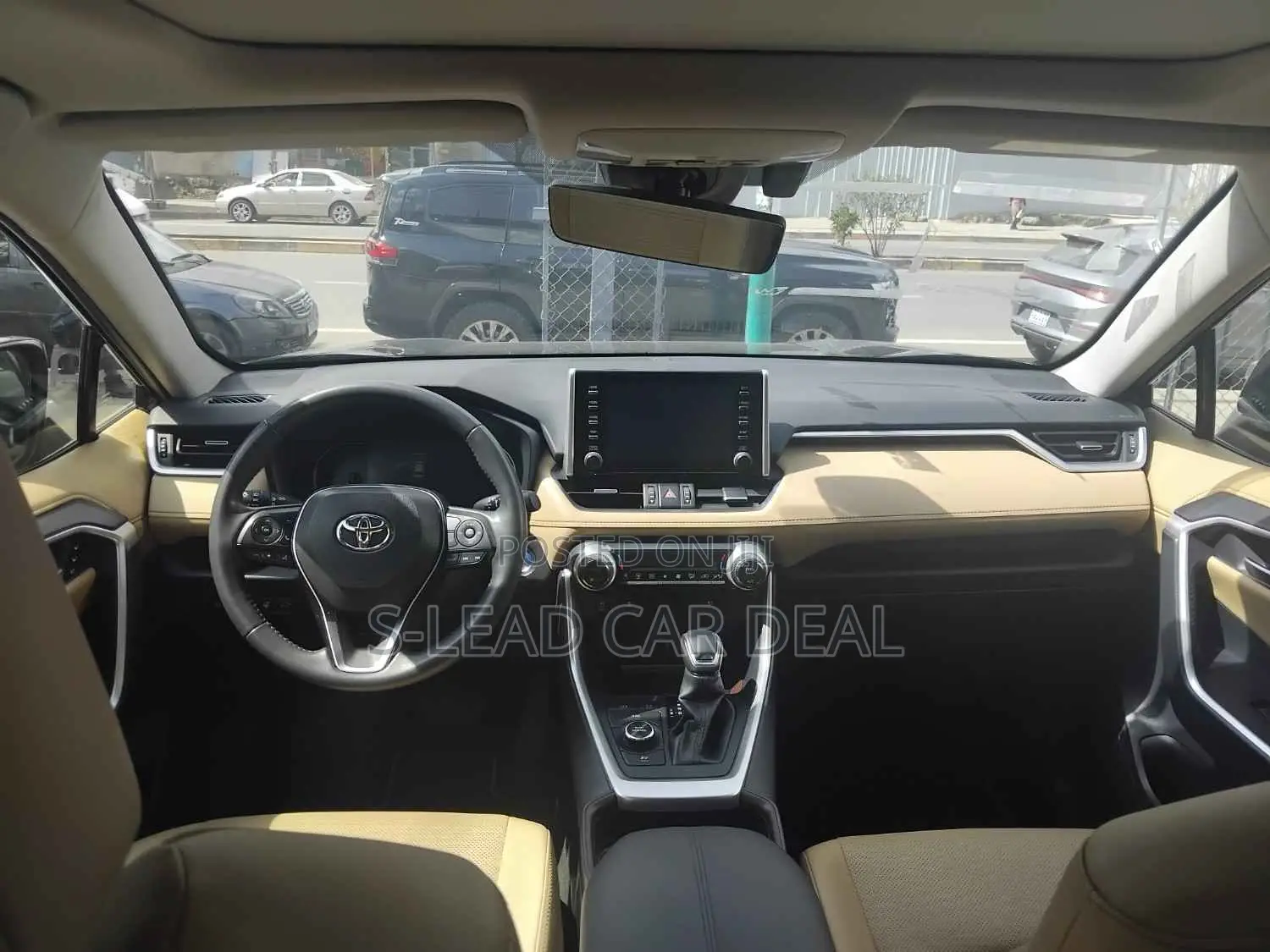 New Toyota RAV4 XLE 2022 Black