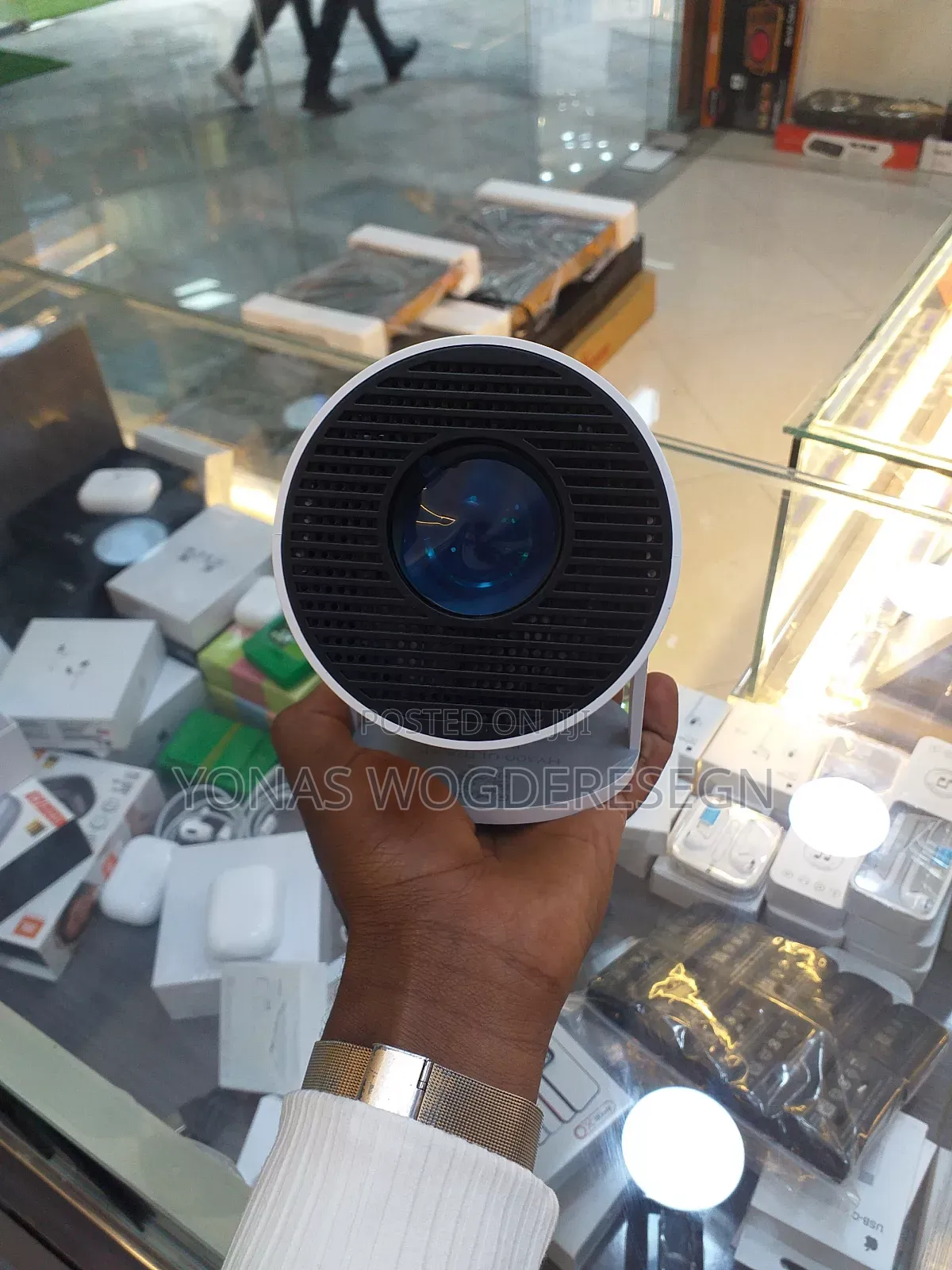 Pozzer Hy300 Ultra Smart Projector – Portable Wifi Bluetooth