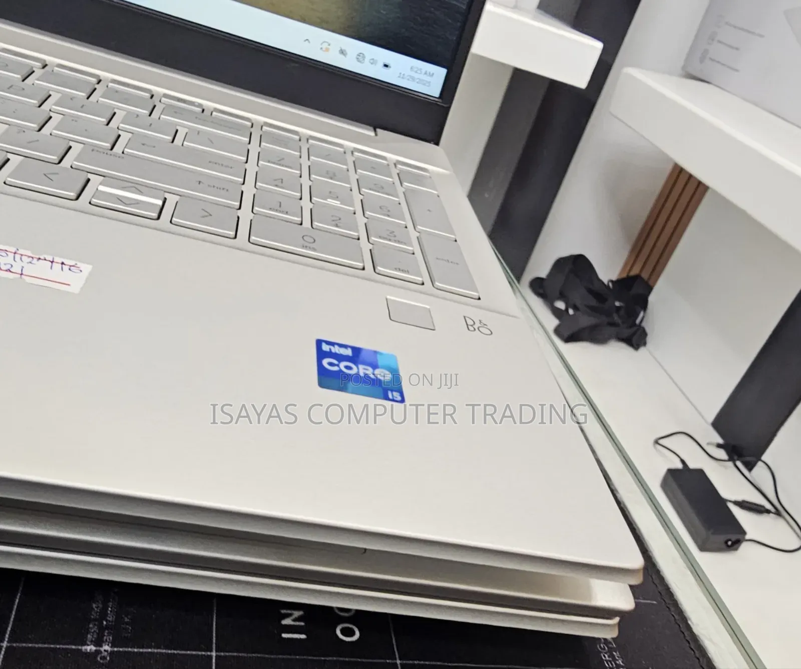 New Laptop HP Pavilion 15 16GB Intel Core i5 SSD 256GB