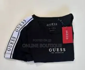 Tshirt Guess