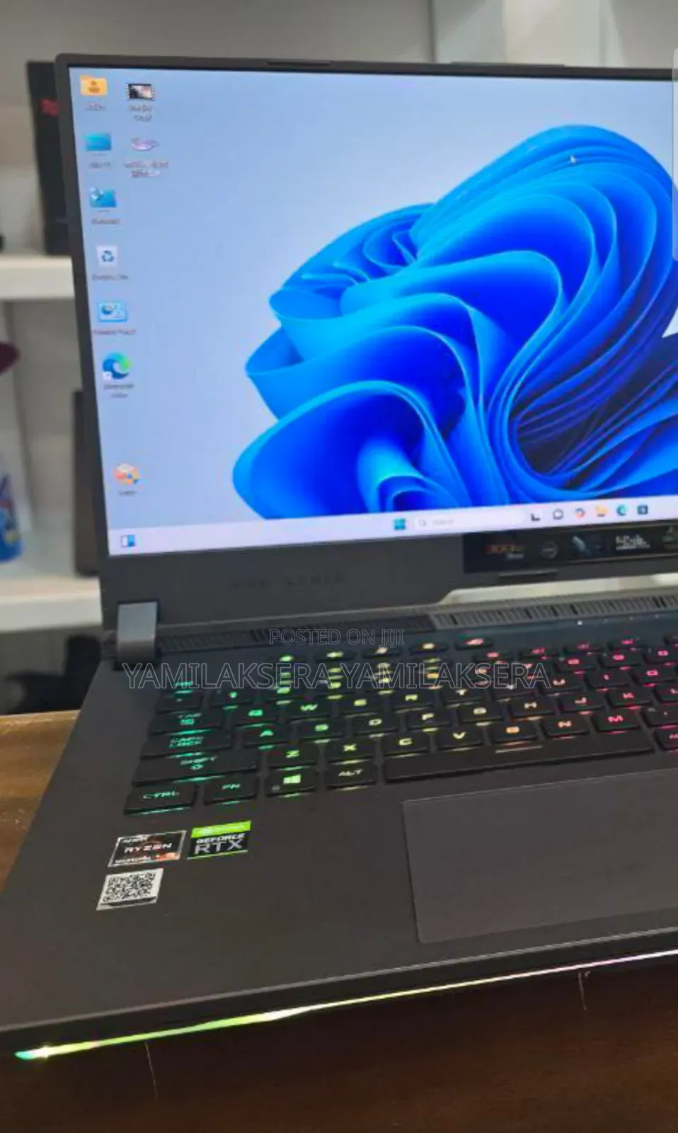 New Laptop Asus ROG Strix G17 16GB AMD Ryzen 9 SSD 1T