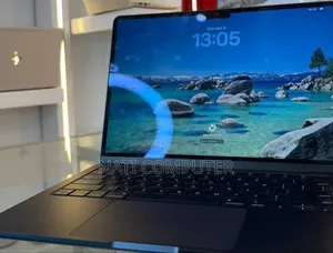 New Laptop Apple MacBook Air 2024 M3 13-inch 16GB Apple M3 SSD 512GB