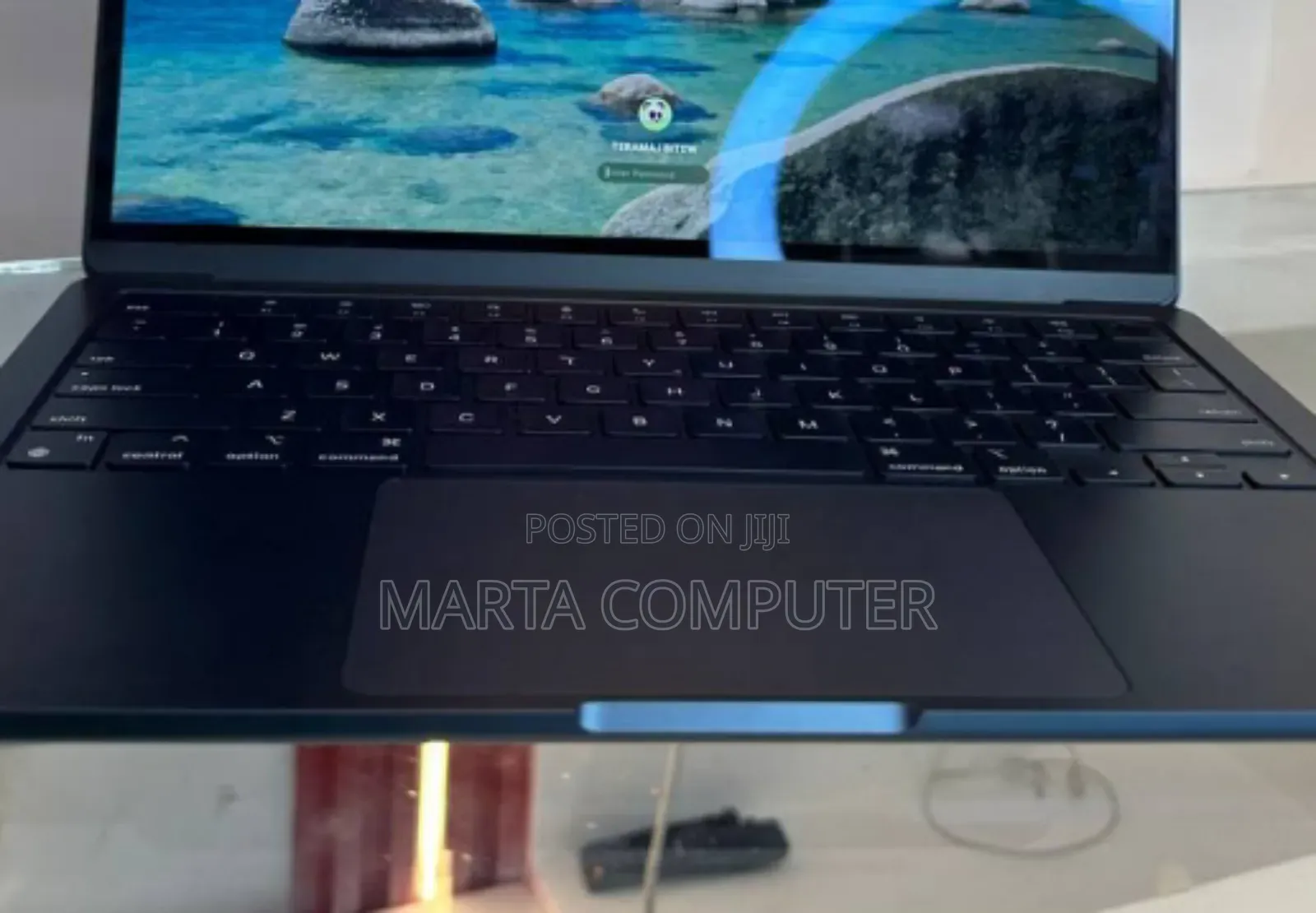 New Laptop Apple MacBook Air 2024 M3 13-inch 16GB Apple M3 SSD 512GB