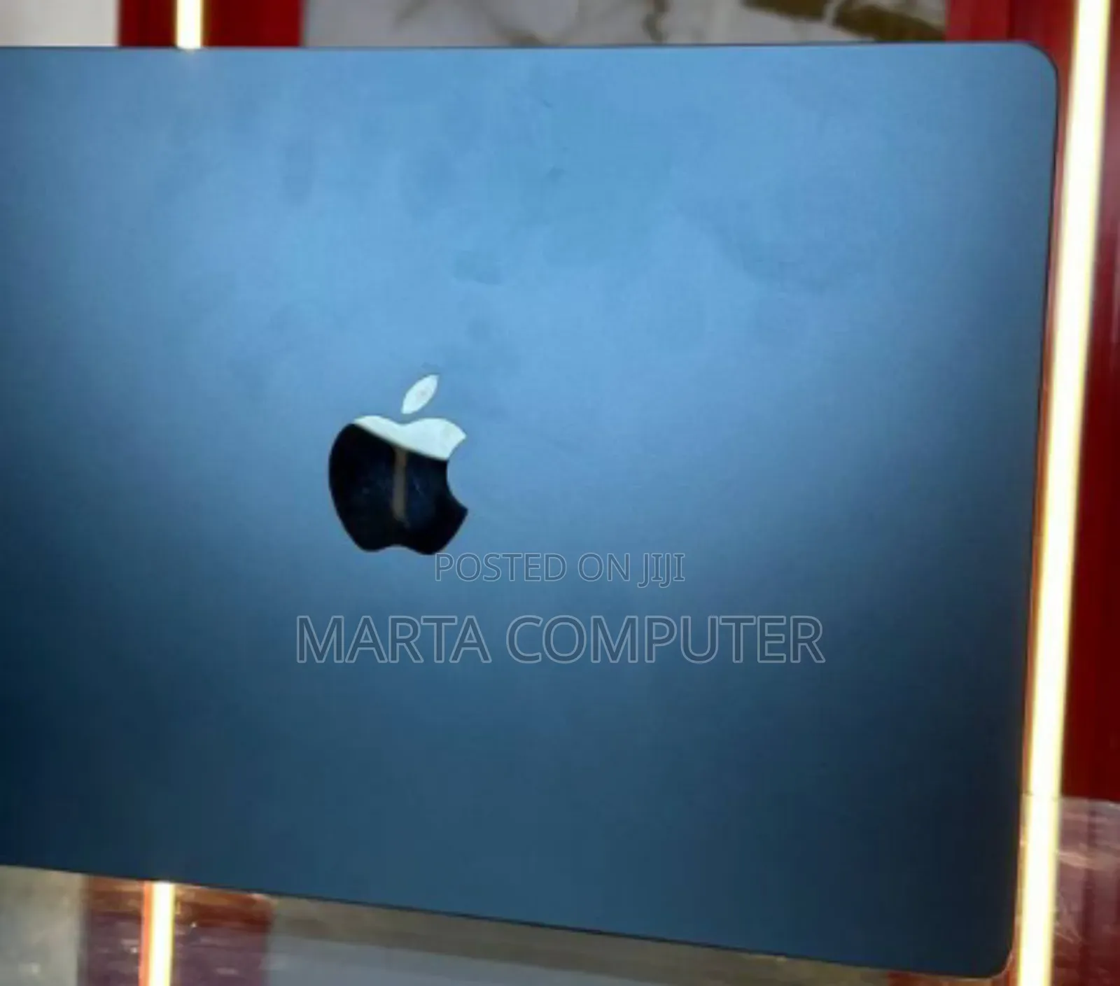 New Laptop Apple MacBook Air 2024 M3 13-inch 16GB Apple M3 SSD 512GB