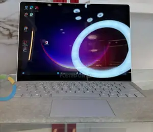 New Laptop Microsoft Surface 8GB Intel Core i5 SSD 256GB