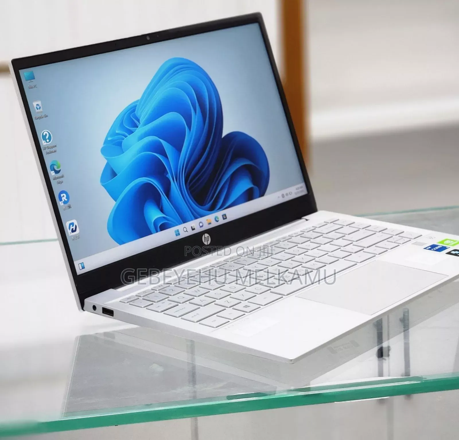 New Laptop HP Pavilion 14 16GB Intel Core i9 SSD 512GB