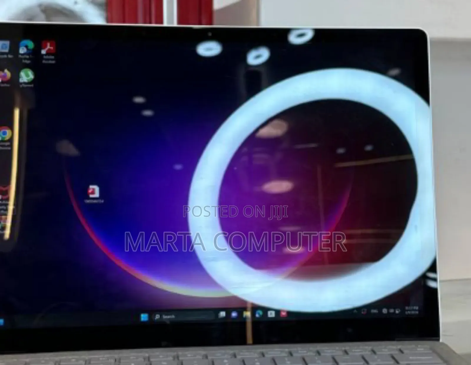 New Laptop Microsoft Surface 8GB Intel Core i5 SSD 256GB